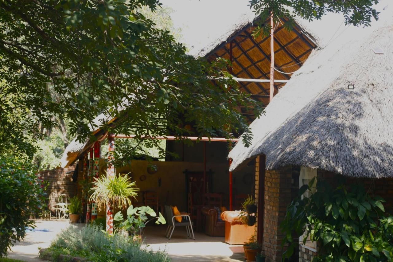 Mawuya Lodge ヴィクトリア・フォールズ エクステリア 写真
